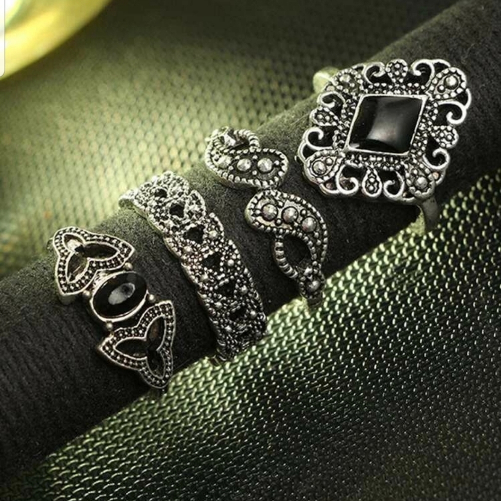 *Taylor* 15 Piece Ring Set - Picture 6 of 7